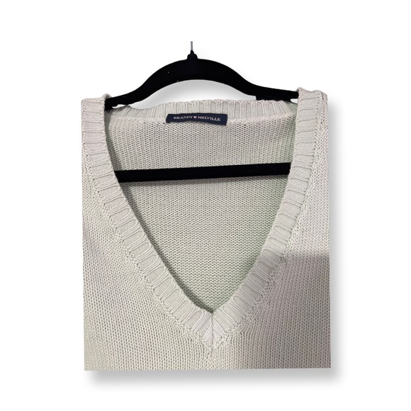 Brandy Melville V-Neck Sweater Light Green Lime Light Mint XS Longsleeve Knit. - Picture 7 of 13